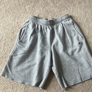 Champion Men's Gray Sweatshorts Size Medium
